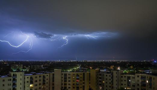 機房動環(huán)監(jiān)控系統(tǒng)